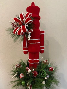 26” Nutcracker Centerpiece
