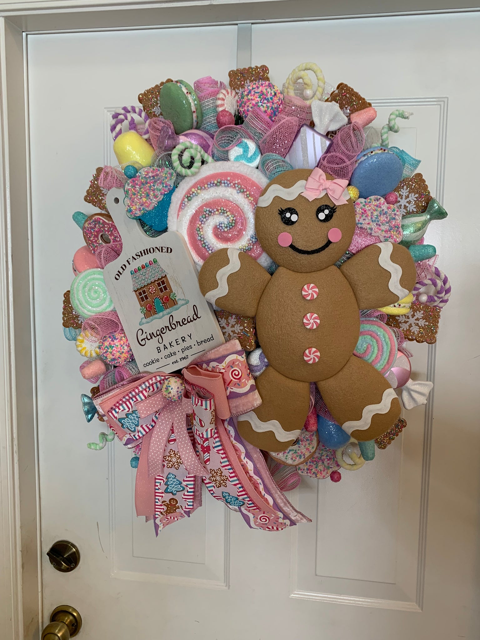 Pastel Gingerbread girl or boy
